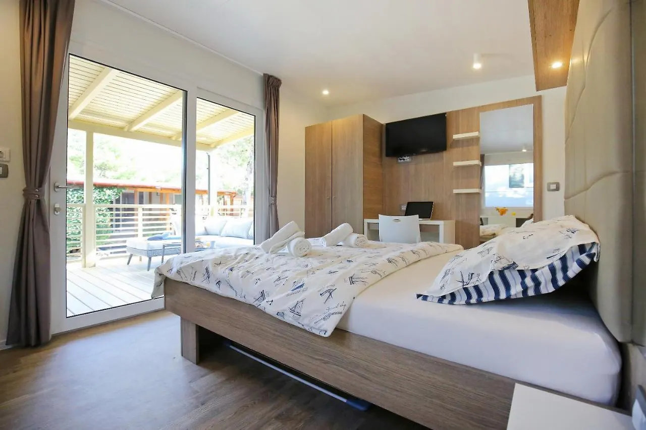 *** Holiday park Mobile Homes & Bungalows Ljutic Biograd Na Moru Croatia