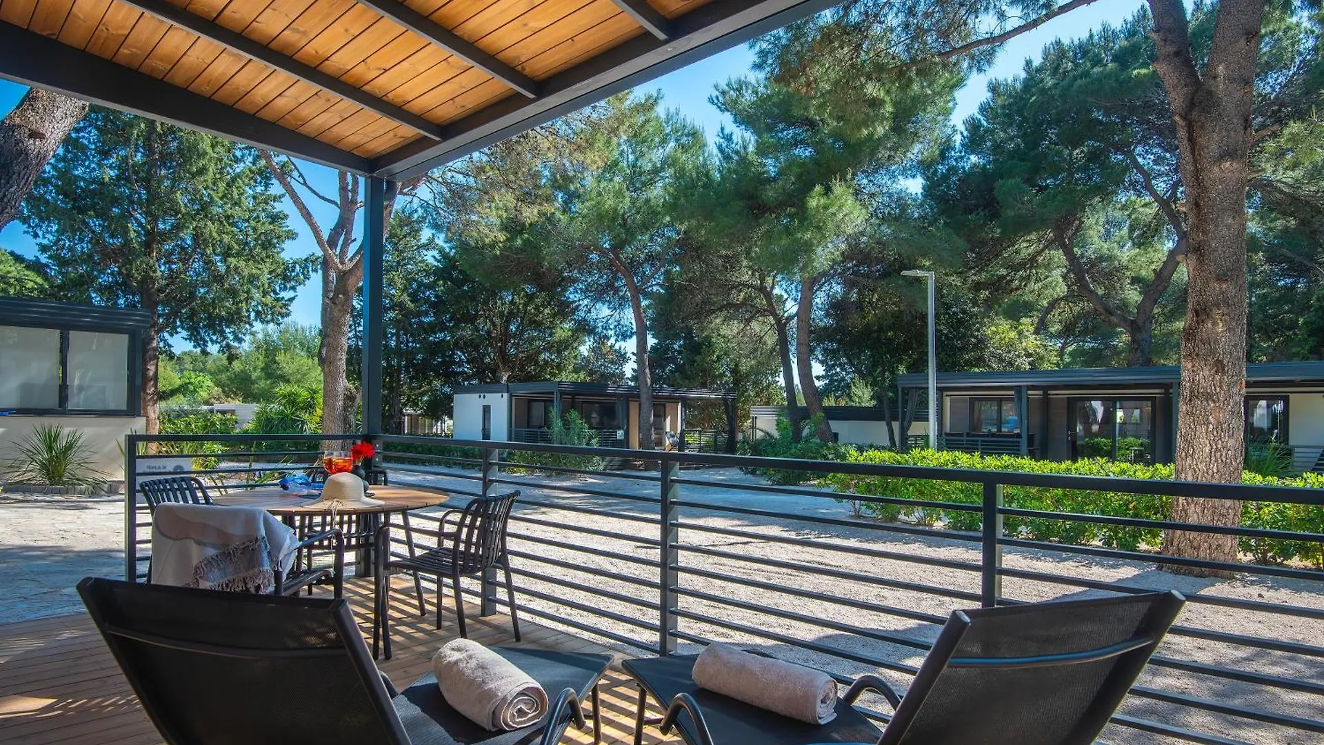 Mobile Homes & Bungalows Ljutic Biograd Na Moru 3*,