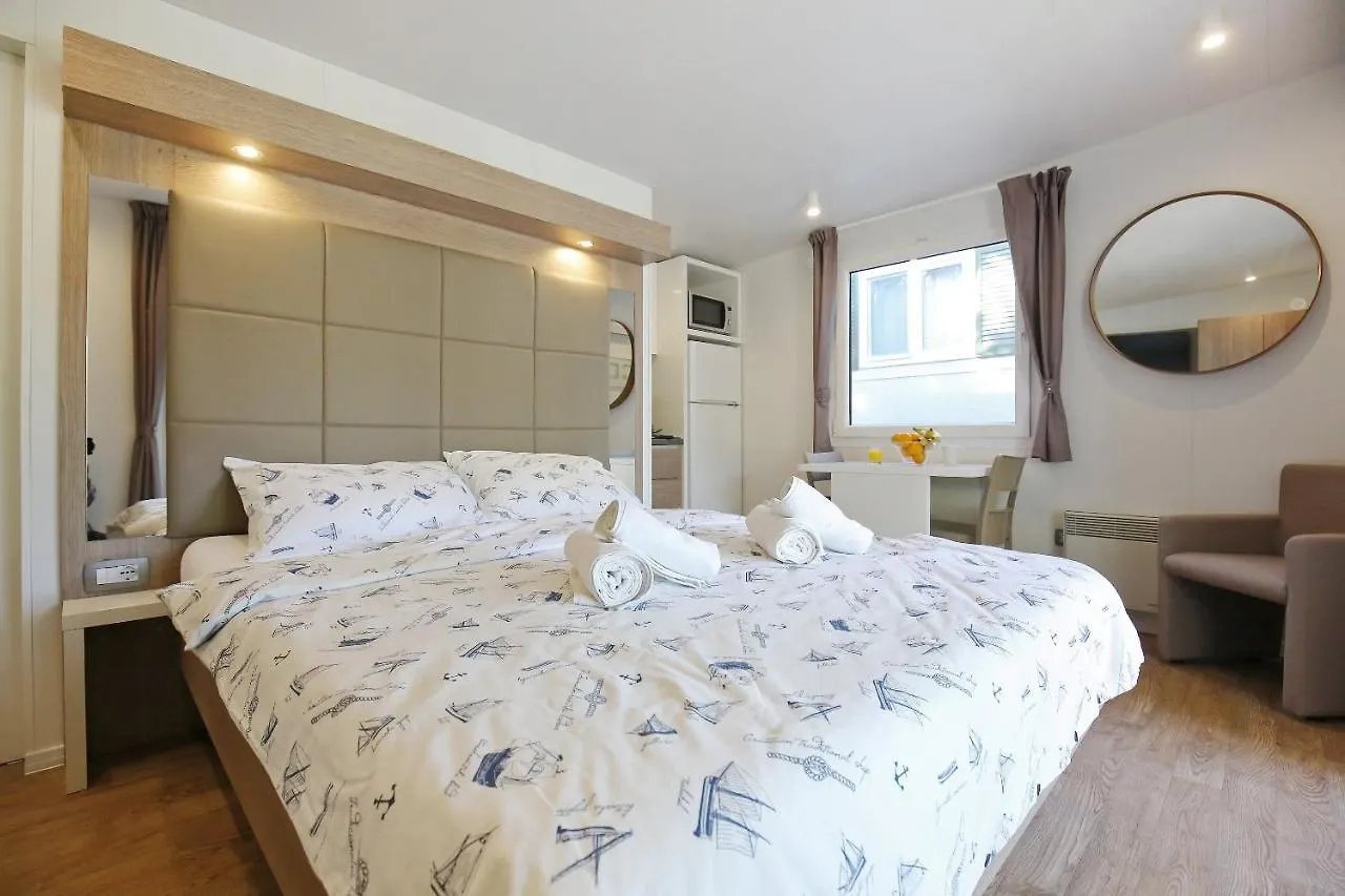 Holiday park Mobile Homes & Bungalows Ljutic Biograd Na Moru