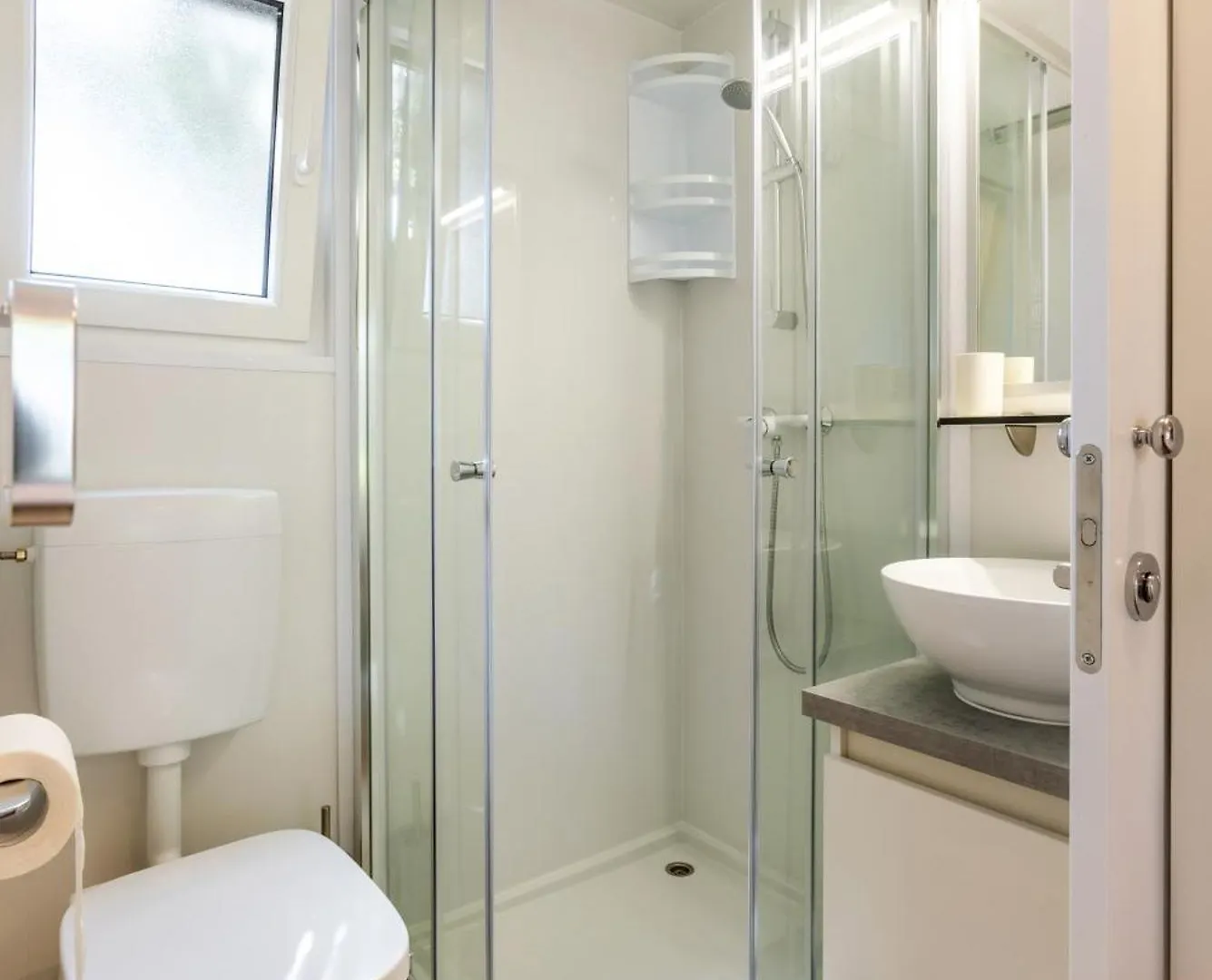 Vakantiepark Mobile Homes & Bungalows Ljutic Biograd Na Moru