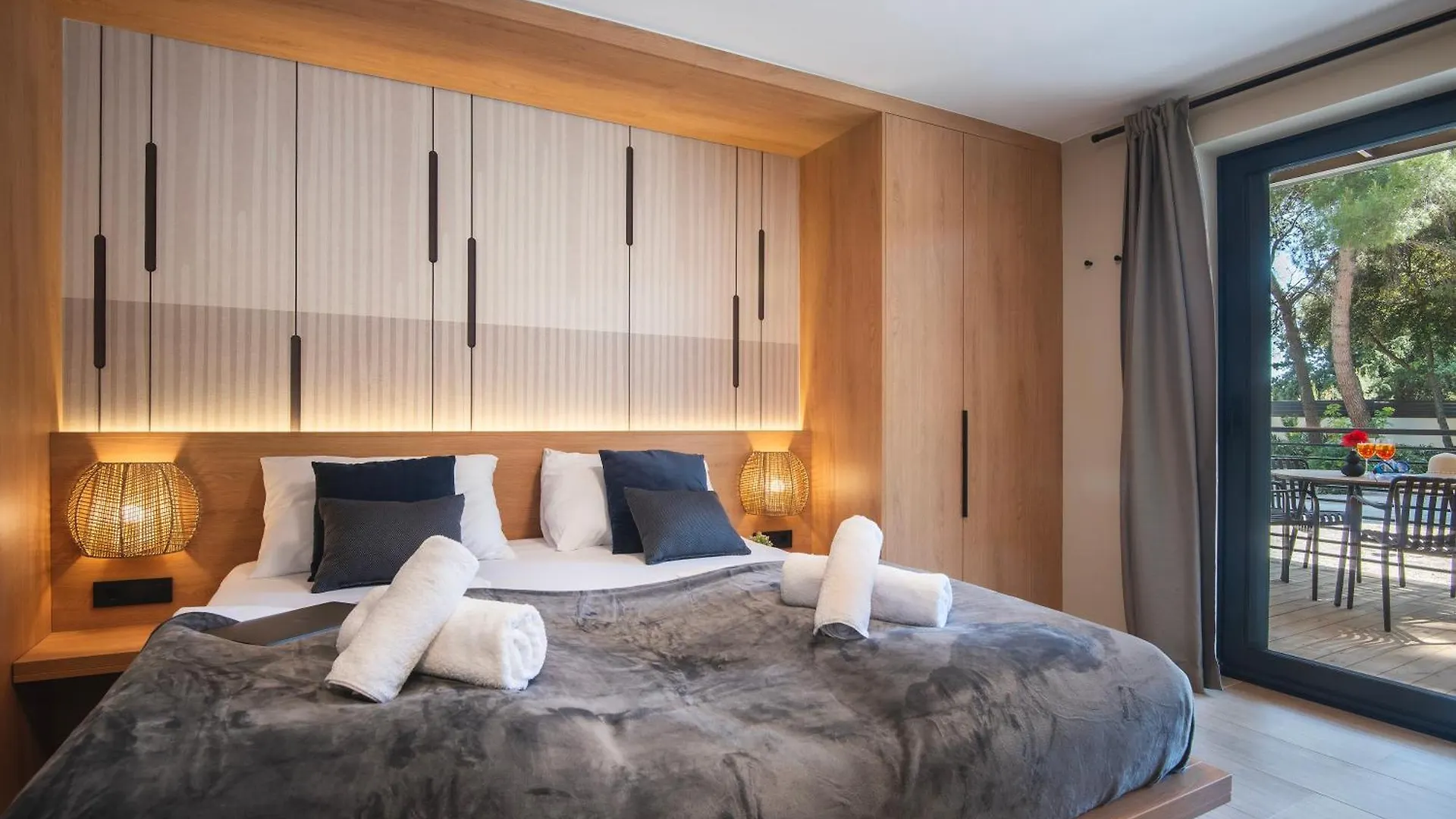 Mobile Homes & Bungalows Ljutic Biograd Na Moru Holiday park